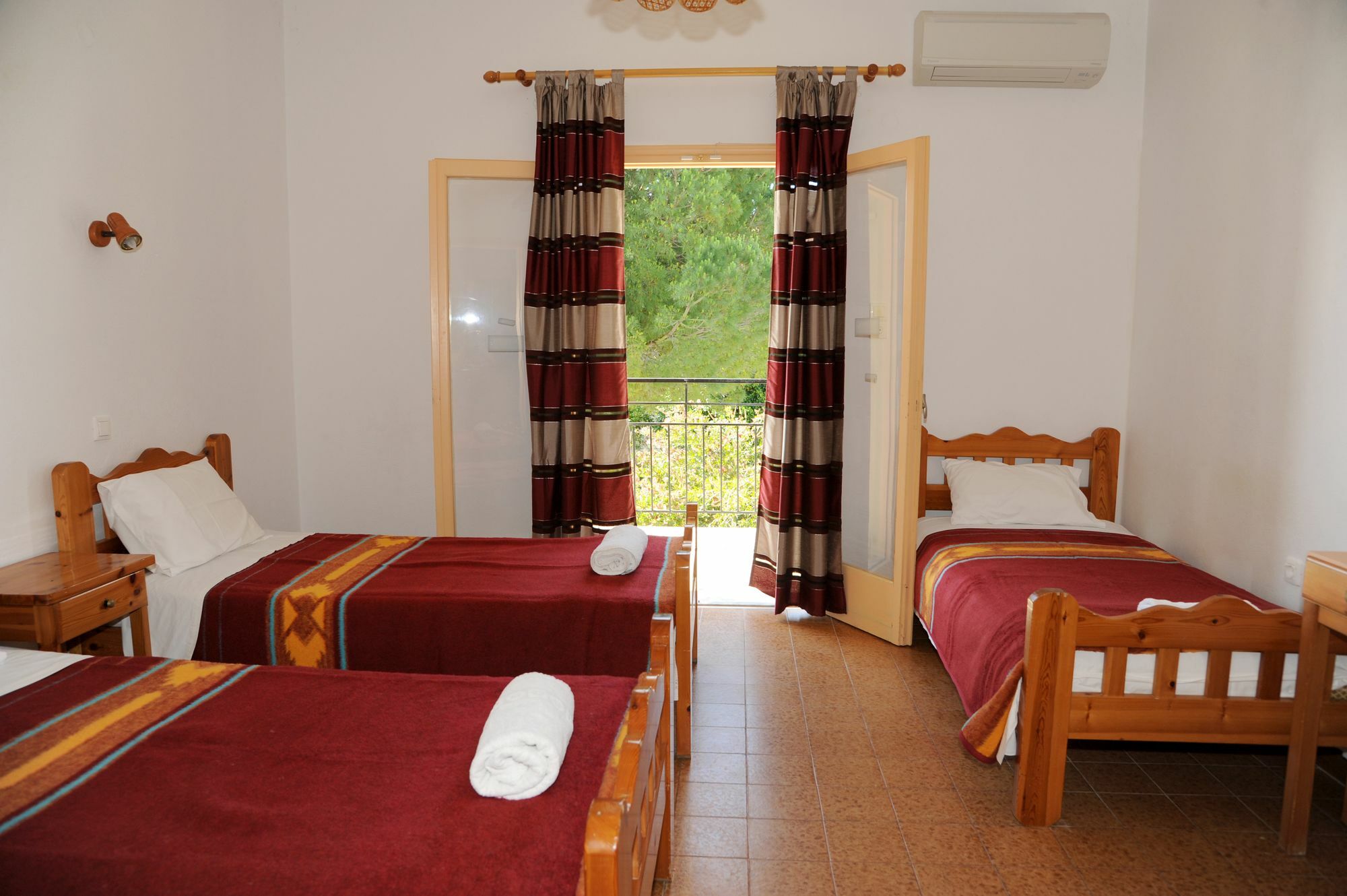 Appartement Three Seasons à Kávos Extérieur photo